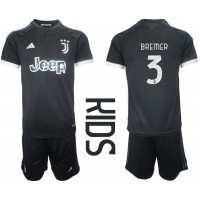 Dětský Fotbalový dres Juventus Gleison Bremer #3 2023-24 Třetí Krátký Rukáv (+ trenýrky)